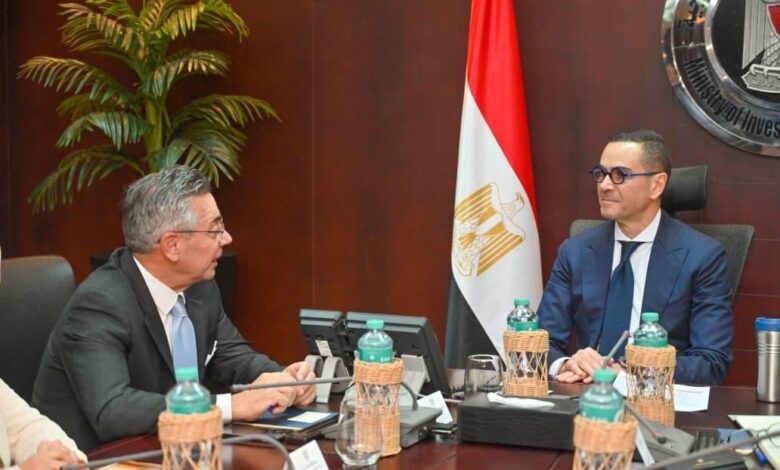 وزير الاستثمار يلتقي رئيس غرفة التجارة الإيطالية