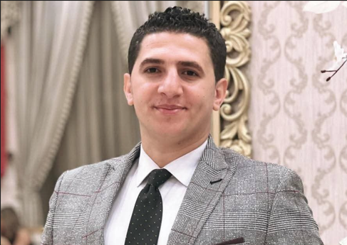 الأستاذ محمد اسبتان - الكاتب الصحفى بجريدة الأخبار