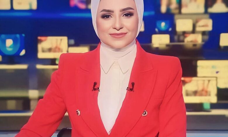 الإعلامية إسراء العقاد