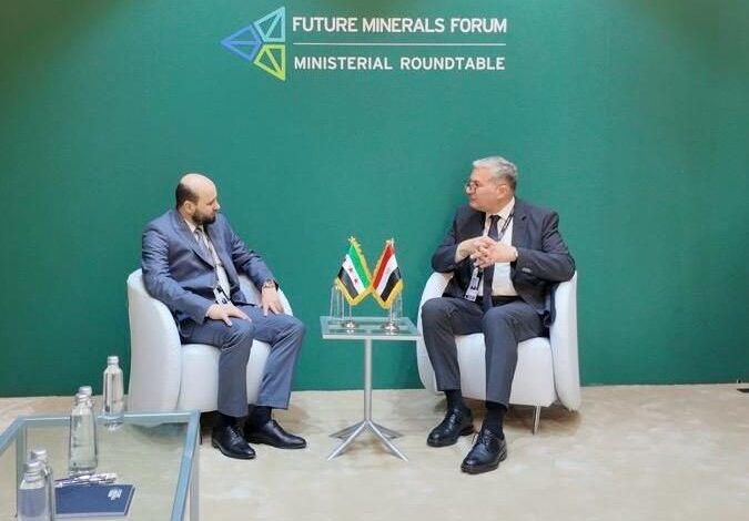 • وزير البترول والثروة المعدنية يلتقي نظيره السوري