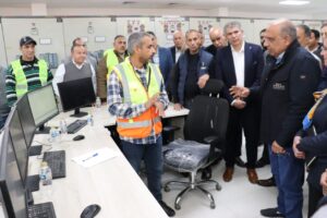وزير الكهرباء يتتفقد محطة الزقازيق