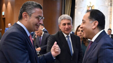 رئيس الوزراء ووزير التموين