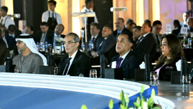 رئيس الوزراء يشهد توقيع أكبر صفقة للترددات