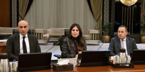 أول اجتماع للجكومة الجديد