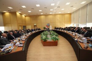 وزير النقل يترأس أعمال الجمعية العامة وغير العادية للشركة القابضة للنقل البحري والبري