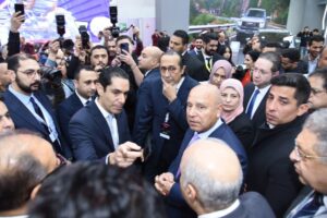 زيارة وزير الصناعة جناح شيري أوتومورو 2026