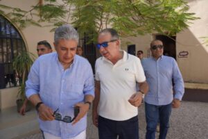 وزير السياحة وأمين صندوق اتحاد الغرف السياحية 