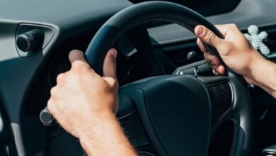 أسباب اهتزاز السيارة عند السرعة وكيفية التعامل معها بفعالية