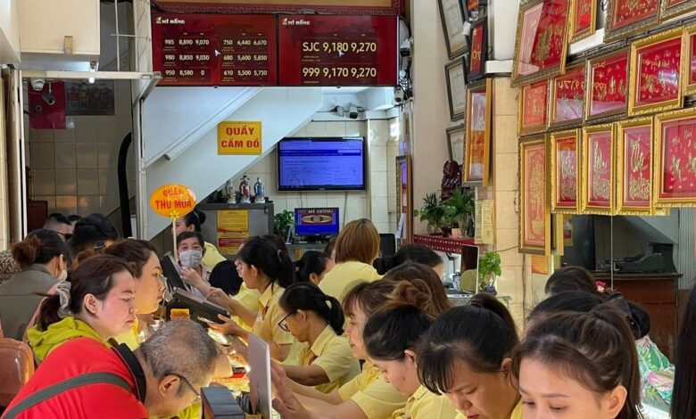 أسعار الذهب اليوم الأحد الحادي عشر من أبريل 2026 شامل سعر الذهب في SJC والخواتم وعيار 24 وسعر الذهب العالمي السابع