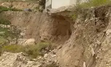 أوقاف مادبا تغلق مسجد الهيدان احترازيا خوفا من الانهيارات