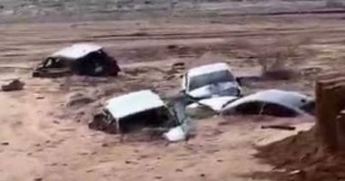 الدفاع المدني السعودي يحذر من استمرار هطول الأمطار والسيول حتى الثلاثاء