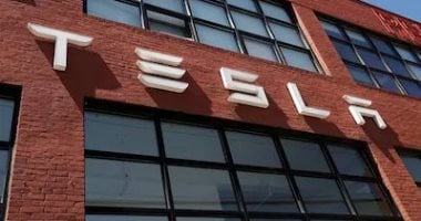 تسلا تسجل ارتفاعا في الإيرادات بنحو 16 في المئة رغم تباطؤ المبيعات بالربع الأول