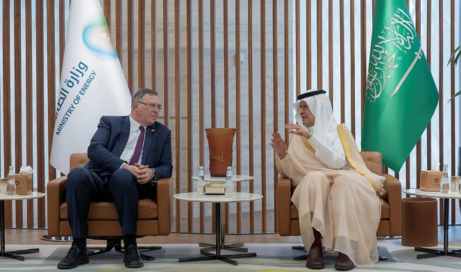 توقيع اتفاقية لتطوير مشروع أميرال لدعم توطين قطاع البتروكيماويات