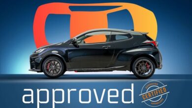 تويوتا يارس موديل 2022 الأفضل في الإمارات مع خدمة مجانية سنتين وسعر 2445 درهم شهريا للبيع في دبي