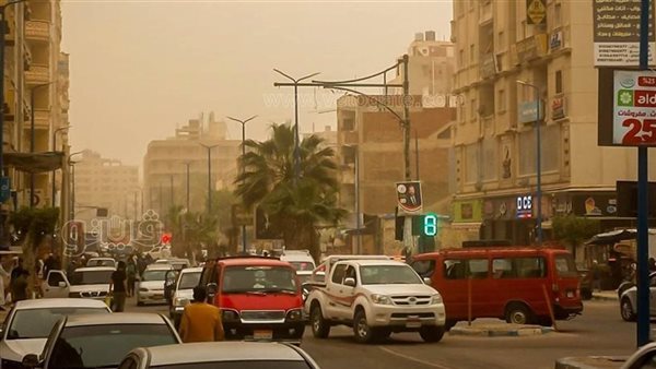 رياح مثيرة للرمال والأتربة تجتاح مناطق واسعة غدا بموجة قوية ومخيفة