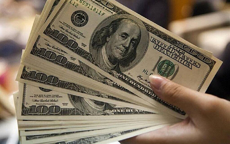 سعر الدولار أمام الجنيه في بداية تعاملات الأحد 26 أبريل