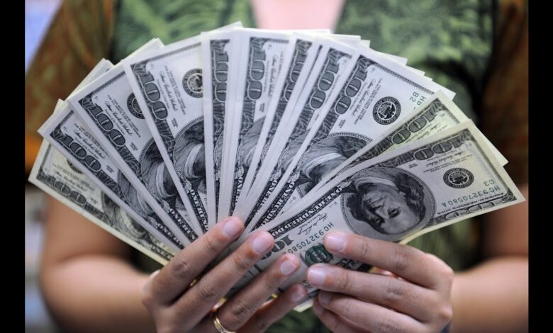 سعر الدولار اليوم 23 أبريل 2026 في البنك يقترب من 52 جنيهات