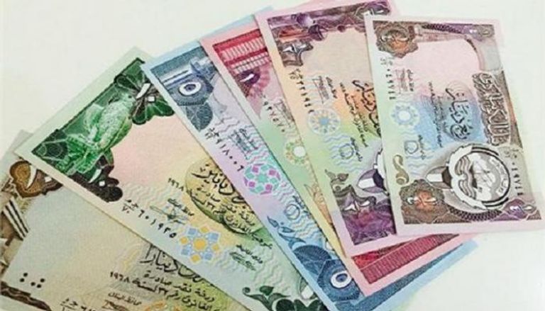 سعر الدينار الكويتي مقابل الجنيه في نهاية تعاملات اليوم الخميس