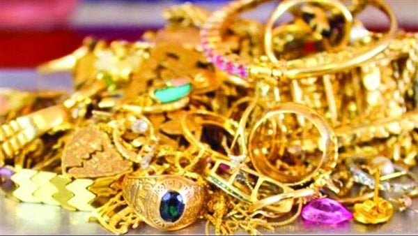 سعر الذهب يشهد تغيرات اليوم بالمصنعية والدمغة في مصر السبت 25 أبريل 2026