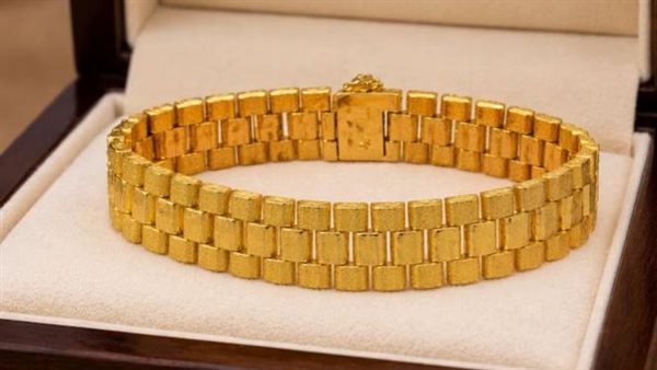 سعر جرام الذهب في الأسواق المحلية اليوم الجمعة الرابع والعشرين من أبريل 2026