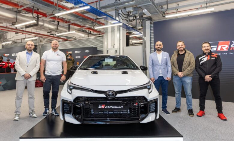 شركة آل عبدالغني موتورز تكشف عن طراز جي آر كورولا الجديد بروح رياضية متجددة تشعل حماس السوق