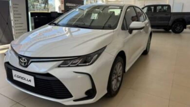 شركة صناعة السيارات اليابانية تطلق سيارة هجينة مرنة لمنافسة الصينية