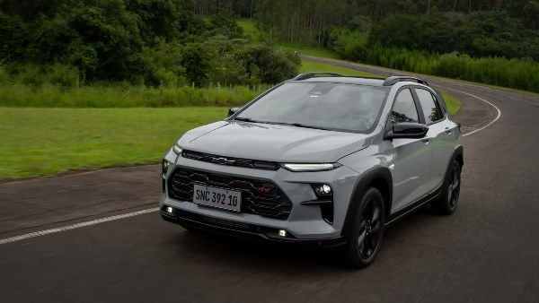 مواصفات شيفروليه سونيك 2026 الكروس أوفر الجديدة في سوق السيارات