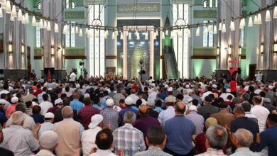 مواقيت الصلاة الجديدة مع موعد صلاة الجمعة غدًا في المحافظات