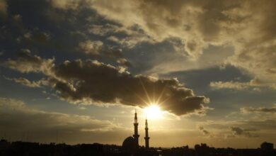 مواقيت الصلاة وأذان الفجر اليوم الأحد 26 أبريل 2024