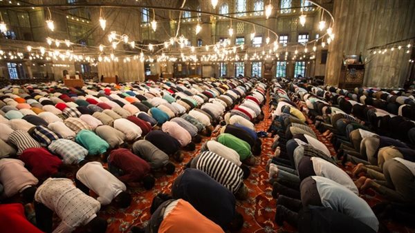 موعد أذان المغرب اليوم السبت في القاهرة والمحافظات بالتوقيت الصيفي