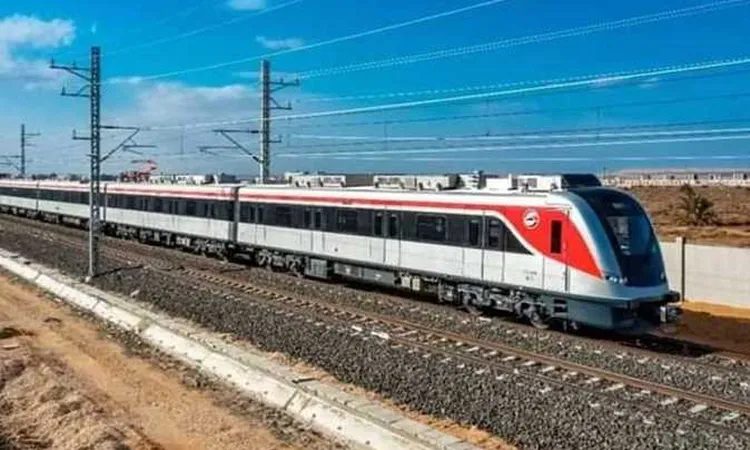 وزارة النقل تعدل جدول تشغيل القطار الكهربائي خلال عطلات نهاية الأسبوع بدءا من غد